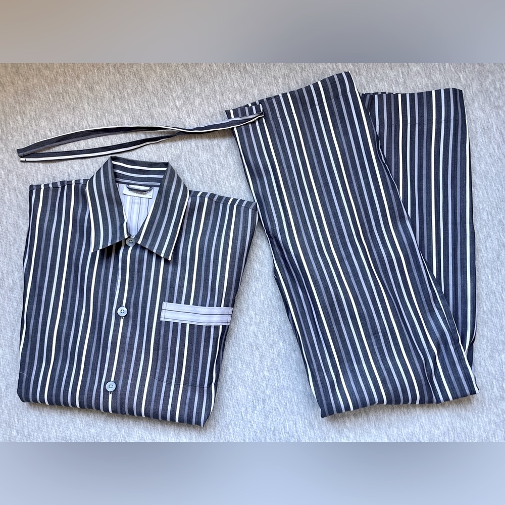 ZIMMERLI of Switzerland Men’s Cotton Pajama set. NEW. Sz.M. Luxury. Exquisite.